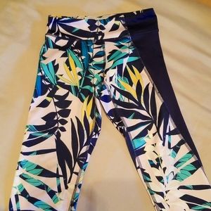 Old Navy Active capri, youth 10-12